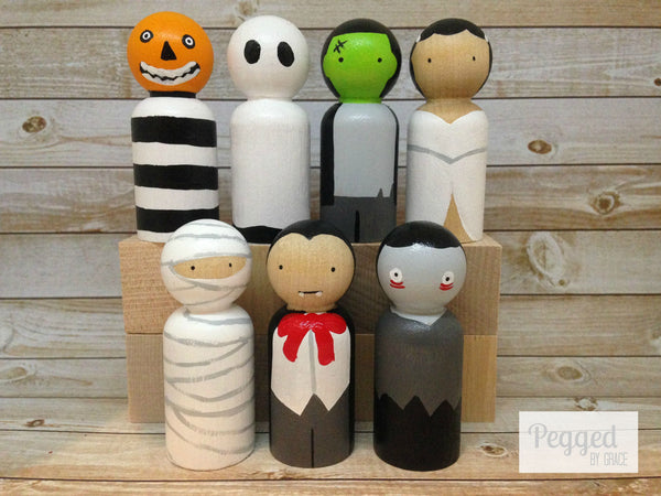 Halloween deals peg dolls